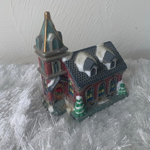 Cobblestone Corners Windham Heights Church/Cathedral Christmas Village 2004 EUC - Picture 1 of 9